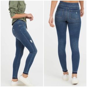 SPANX distressed ankle skinny jeans medium wash‎ NWOT size xs